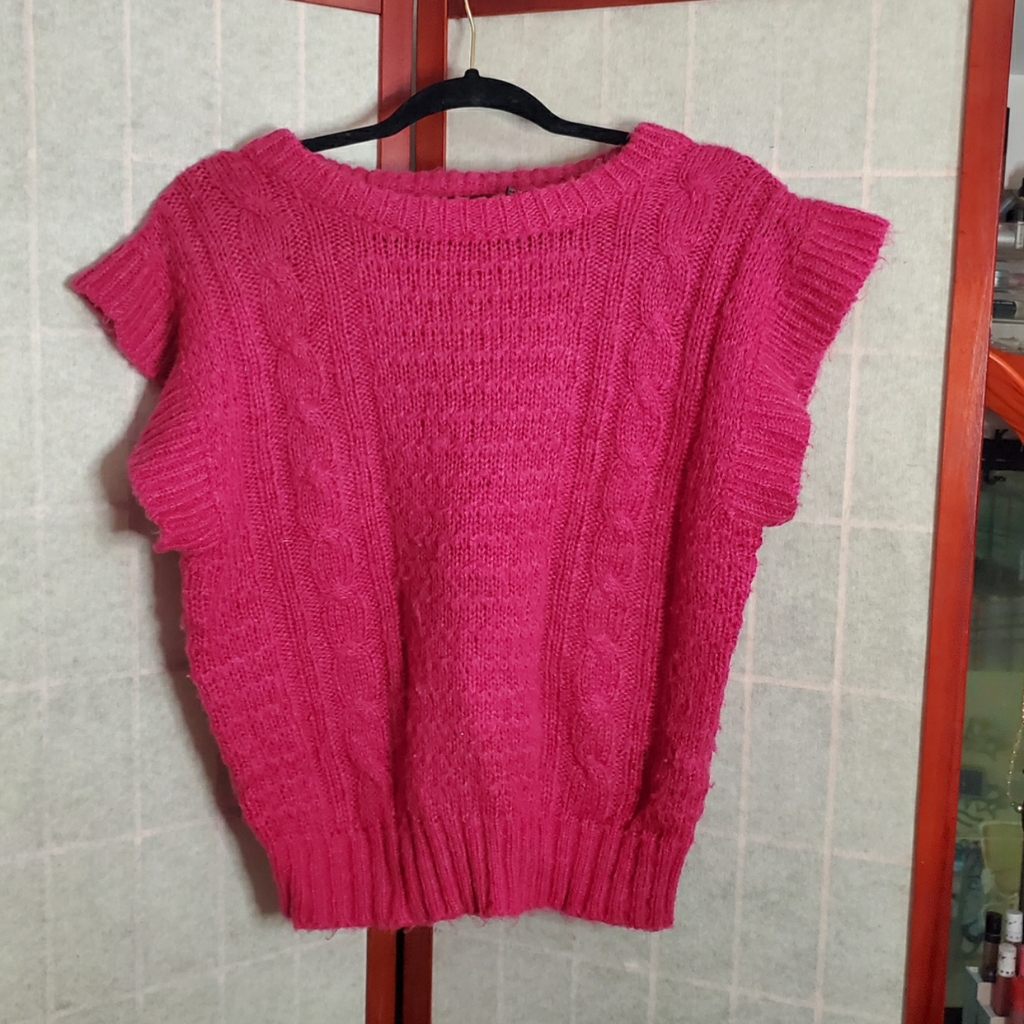 2 For $40! Guvc Fuchsia Sweater, Butterfly Sleeves Med